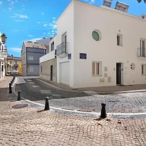 https://casa-rebelo-da-silva.hotelaalgarve.com